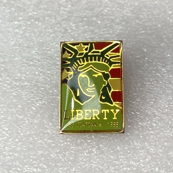 Vintage Liberty Gold and Green Enamel Pin Lady Liberty Pin - Picture 2 of 5